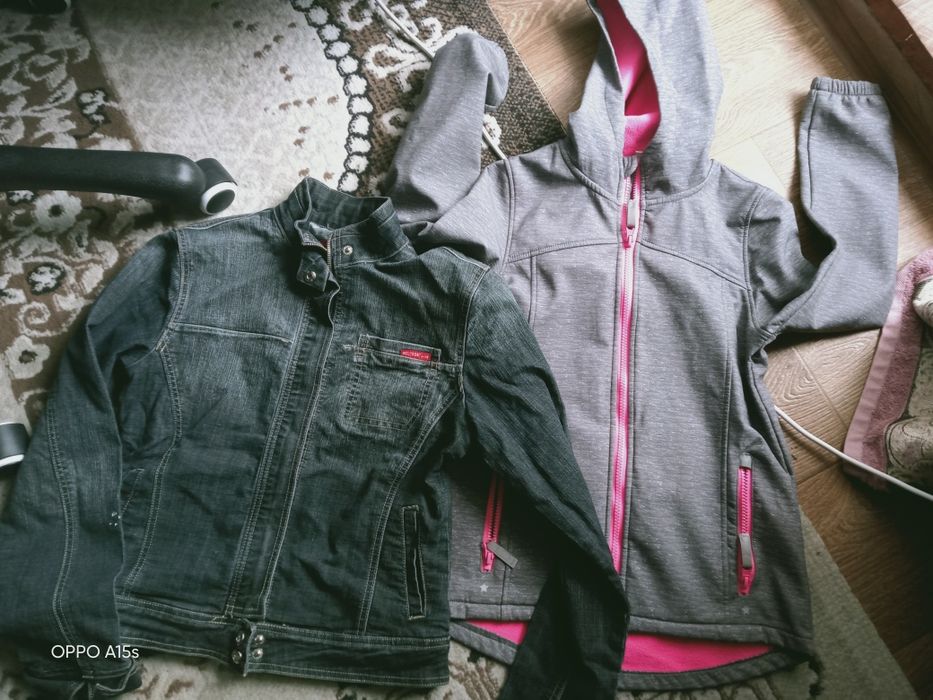 Продам женскую куртку