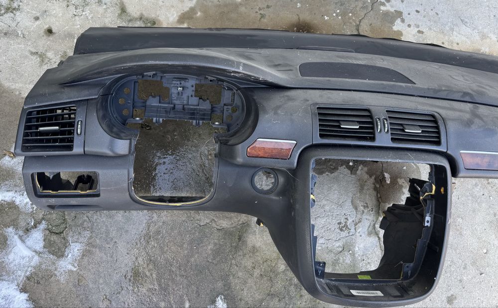 Интериорно кожено табло с airbag за Mercedes R класа W251