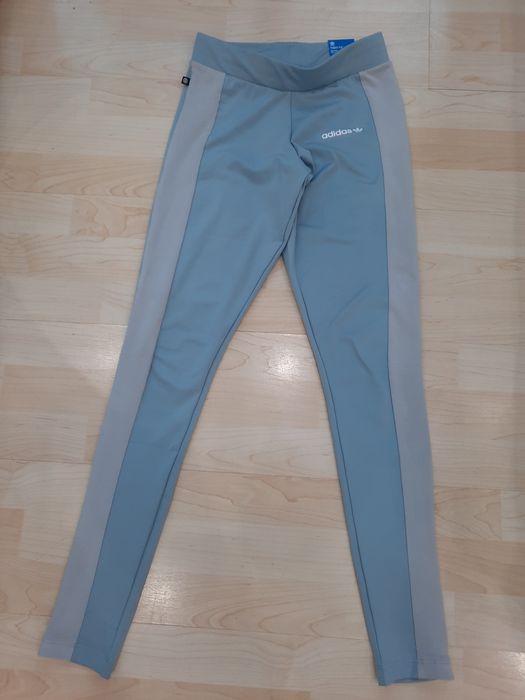 Adidas оригинален клин