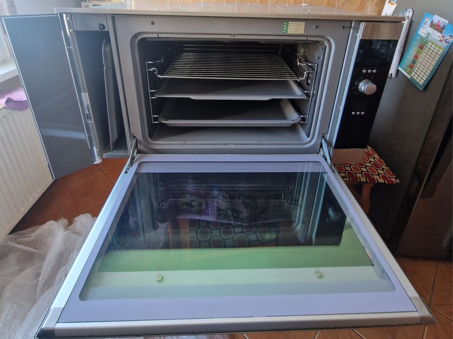 Cuptor Miele profesional