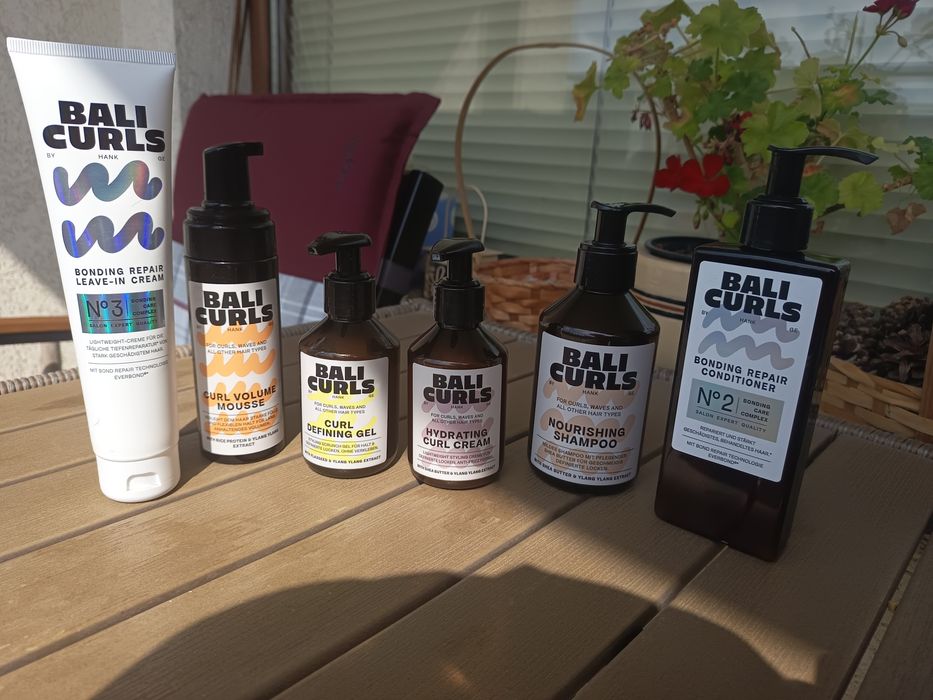 Пълен комплект Bali Curls (6 продукта за къдрици) + ФДТ Revlon