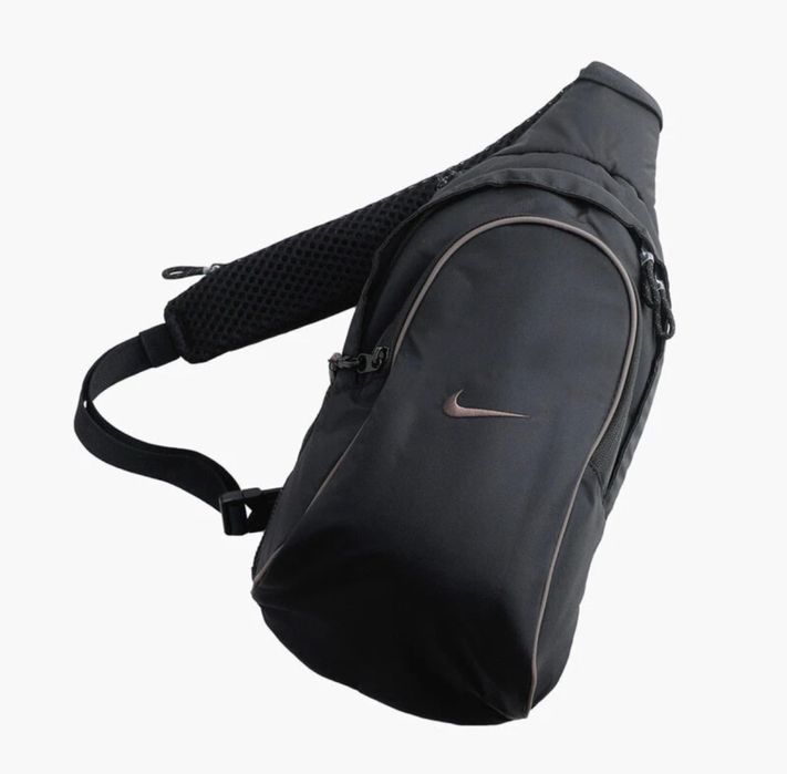 Сумка Nike 8 л черный