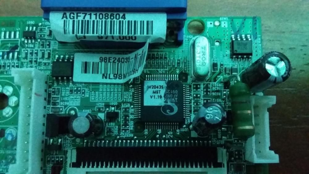 vind placi electronice din tv si monitoare lcd