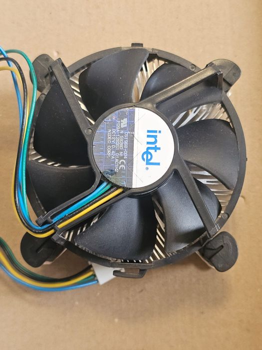 Intel Pentium 4 630SL7Z9