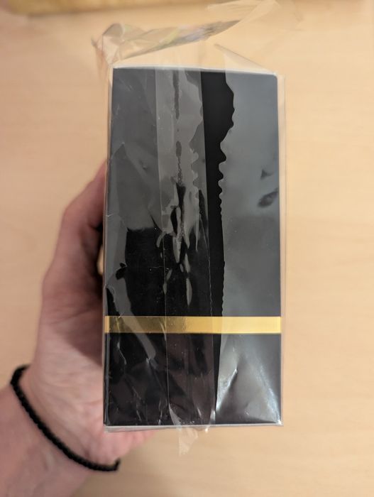 Vând parfum 24 Gold - Oud Edition