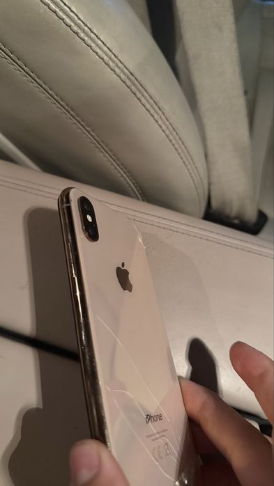 Iphone Xs срочнр