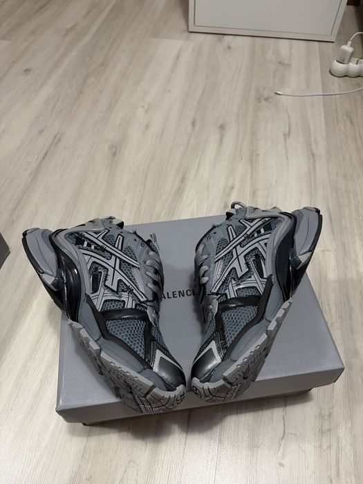 Balenciaga Runner grey 39