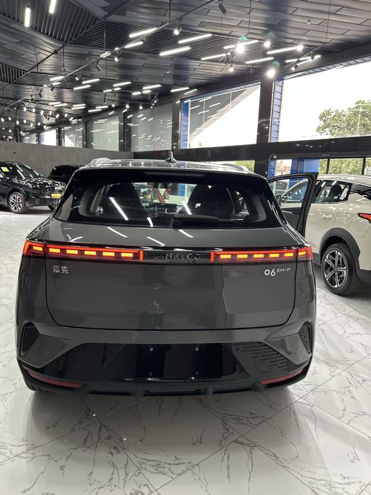 Lynk & Co 06 1.5 Turbo