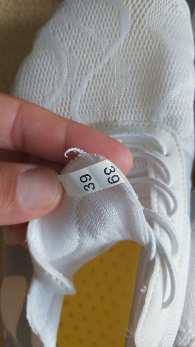 Боси обувки 39 номер