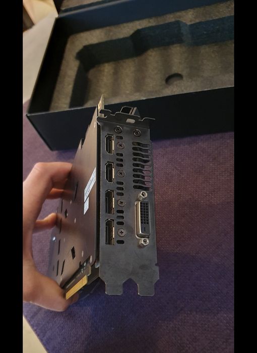 Placa video GeForce GTX 1070 8 GB