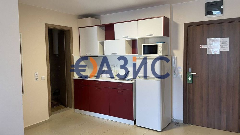 Продава се Двустаен апартамент в Свети Влас - 71 кв.м за 1078 €/кв.м - Снимка #4