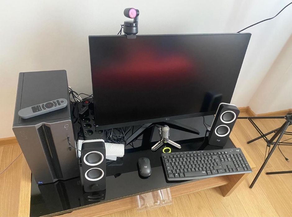 Sistem Lenovo I7 PC i32 gb RAM STREMING videochat mic.samson obs bot
