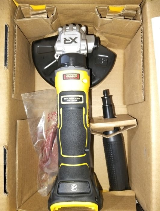 Продам аккумуляторный инструмент DeWalt