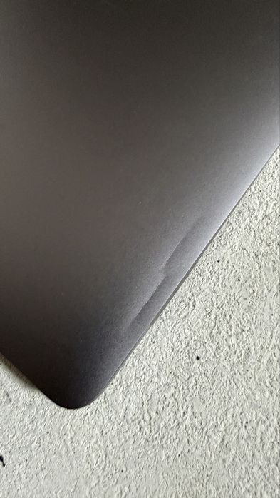 Macbook pro 16 inch 2017