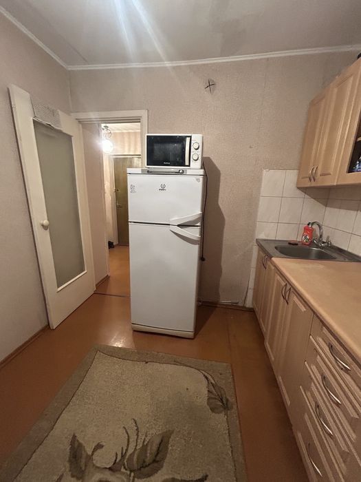 Продается 1,5- ка на Стрелке