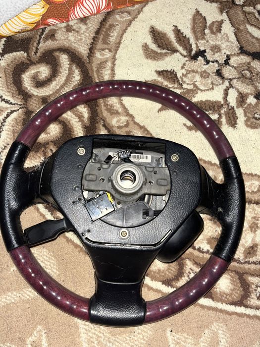 продам руль от лексус es 300