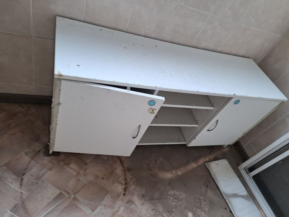 Отдам даром диван кресло камод