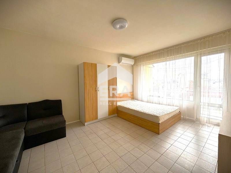 Продава се Двустаен апартамент в Варна, Трошево - 41 кв.м за 1431 €/кв.м - Снимка #3