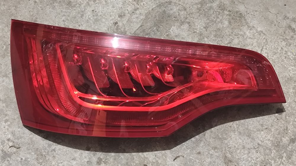 Стоп Audi Q7 / Ауди Кю 7 / 2013 / Ляв