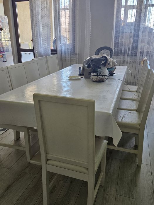 Продам кухонный стол