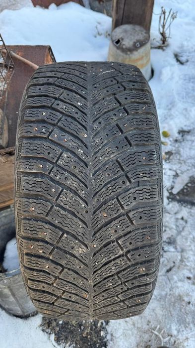 Резина зима r 18 MISHLEN