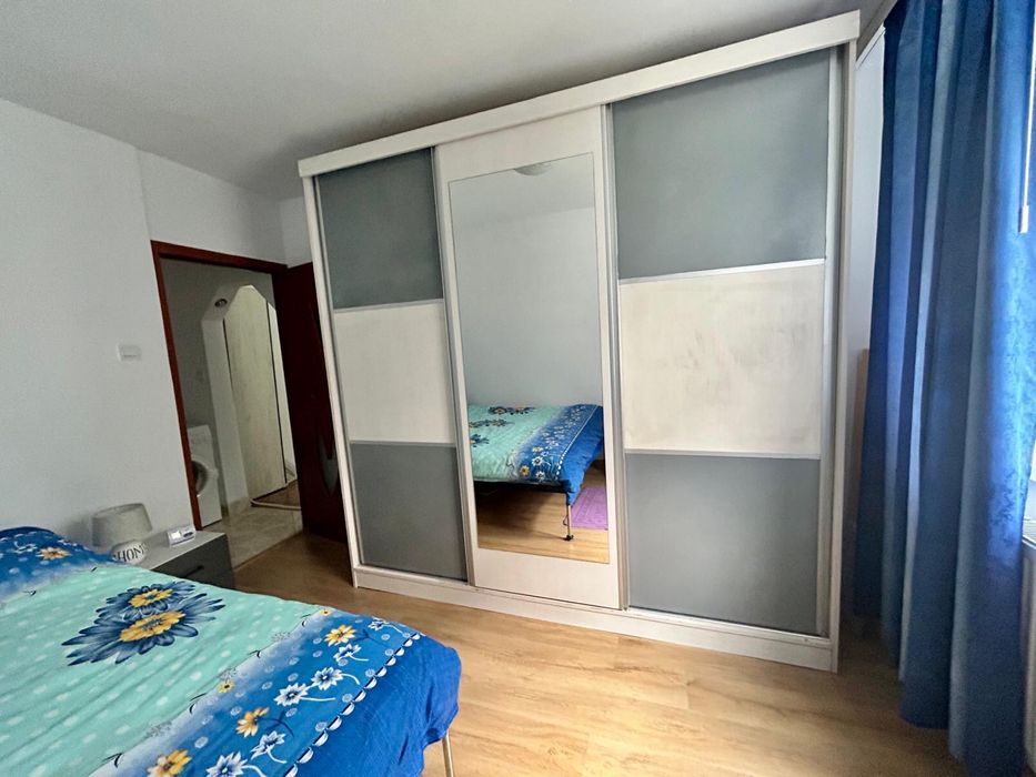 Inchiriez apartament 2 camere