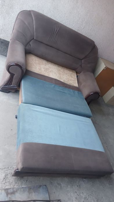 Срочно продам Диван