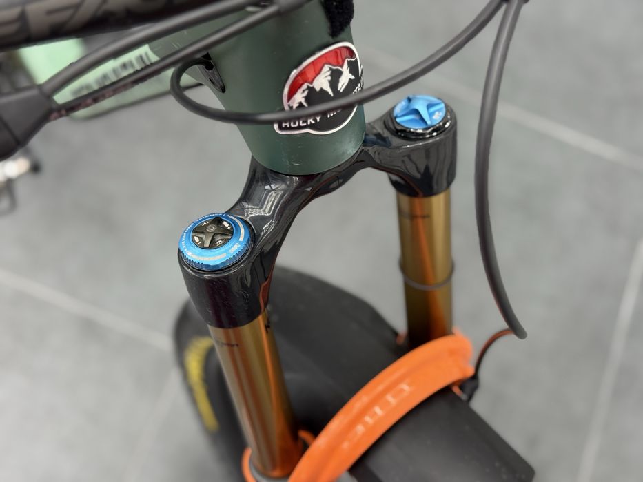 Rocky Mountain Altitude Carbon C70 2022 размер М 29 цола 1х12 Shimano