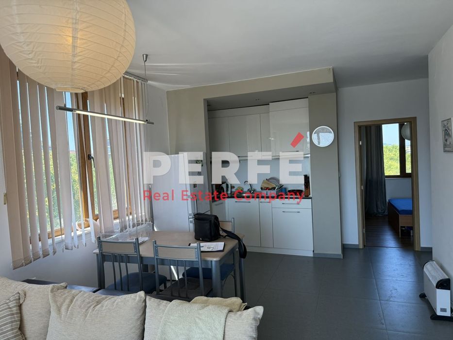 Продава се Двустаен апартамент в Созопол - 60 кв.м за 1575 €/кв.м - Снимка #2