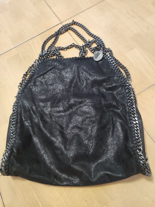 Geanta de umăr cu lanturi