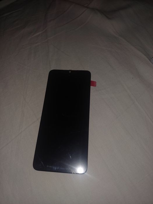 Продам экран на телефон