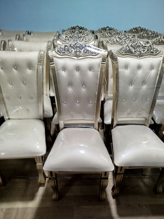 Sfatli stol_ stullar