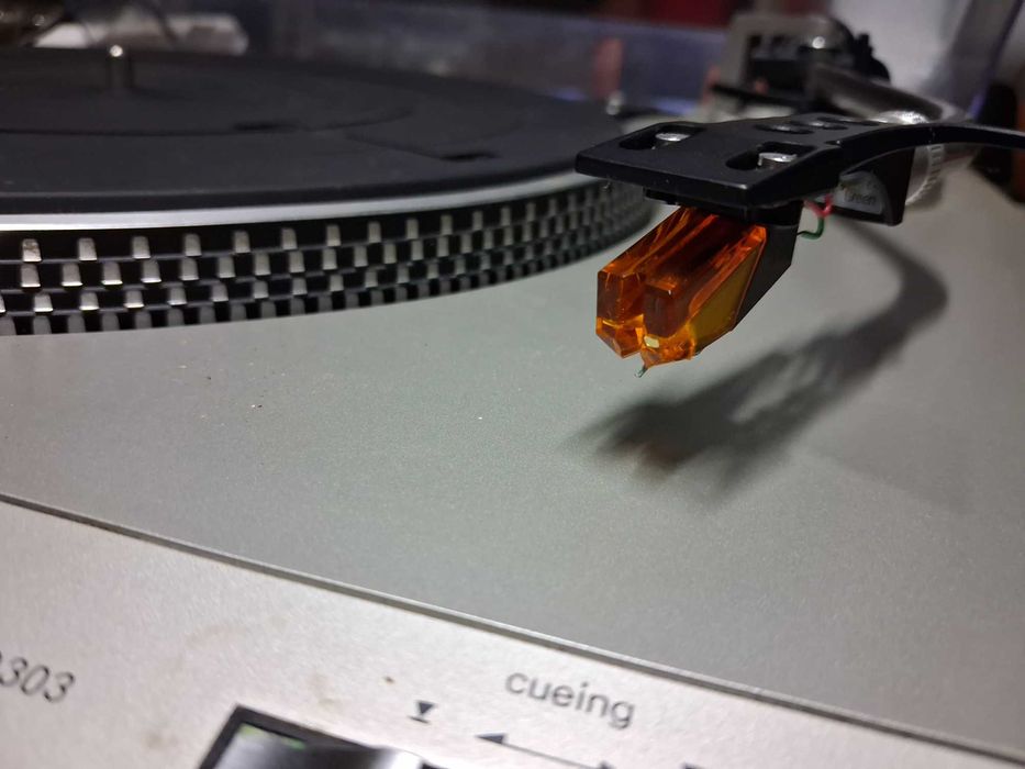 Pick-up Technics SL D303 direct drive