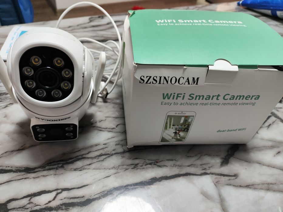 WI Fi - камера  .