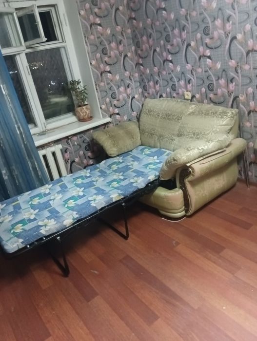 Продается диван, б/у в отличном состоянии