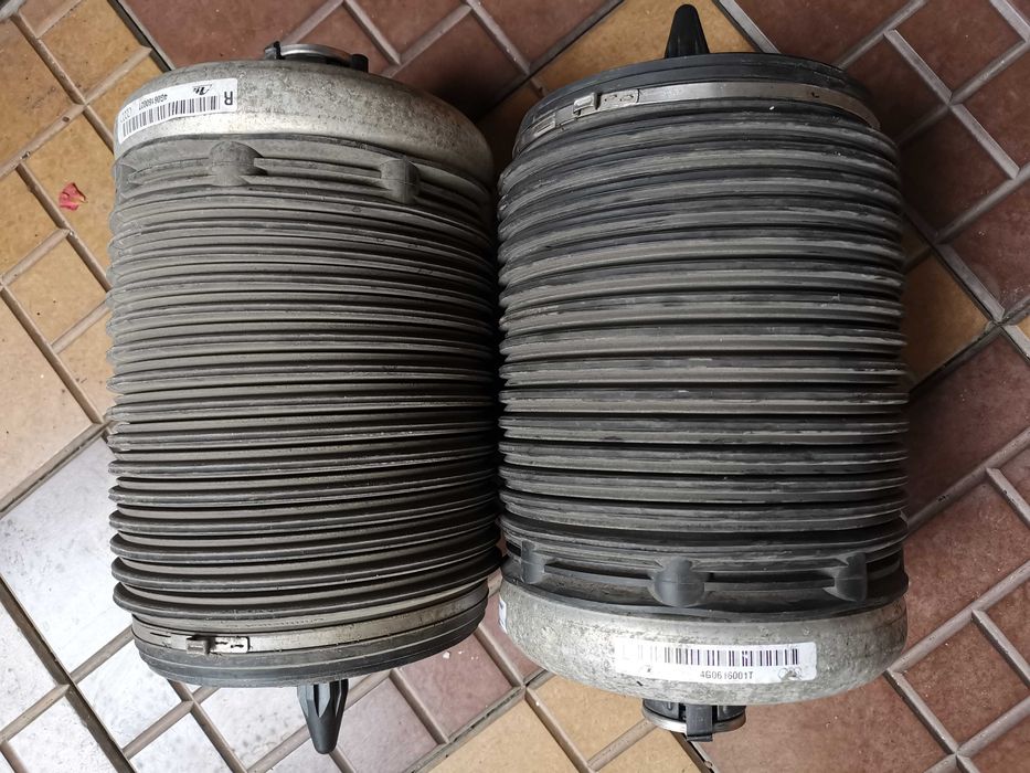 Set Perne stanga/dreapta spate Audi
