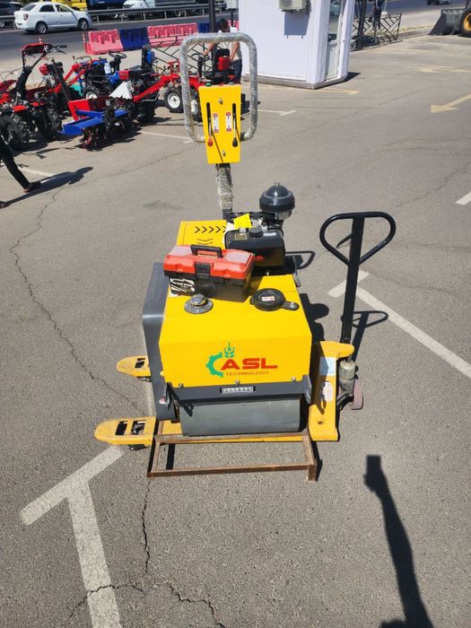 Vibra katok dizel motorli