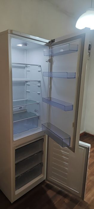 продам холодильник Beko