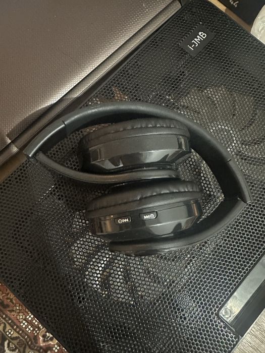 Căști Wireless Qeno – Design Pliabil, Bluetooth, Sunet Clar