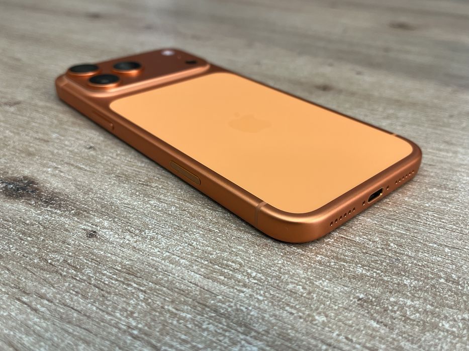 iPhone 17 Pro Max 512GB Гаранция 100% Бат. 3 Цикъла