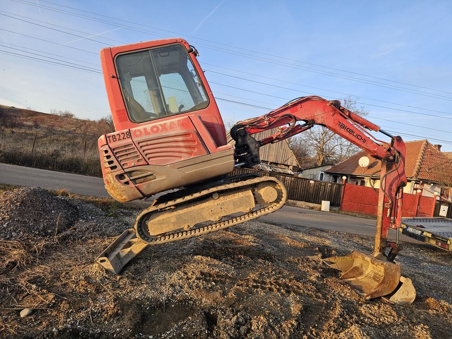 Miniexcavator takeuchi tb 228 2011 2.8 t  jcb yanmar kubota