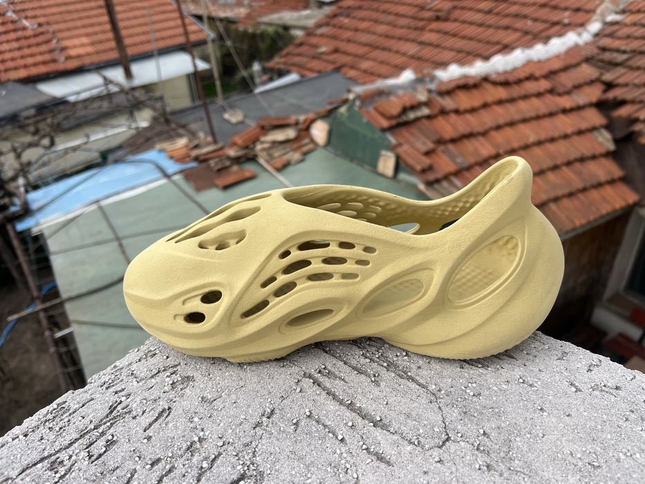 Adidas Yezzy Foam Runner 44