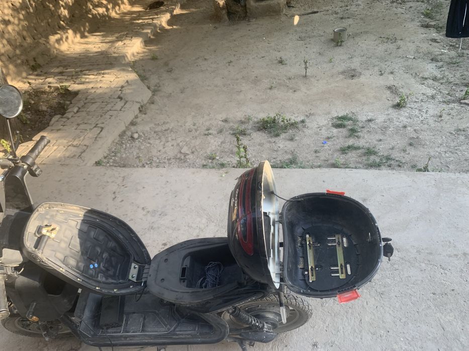 Skuter sotiladi nomi drongo