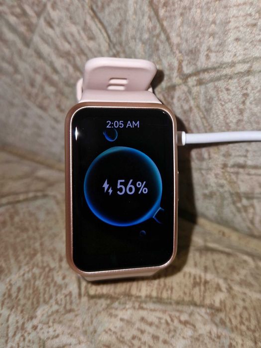 Смарт часовник HUAWEI Watch Fit