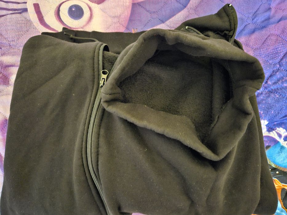 Полярено яке за бебеносене с качулка