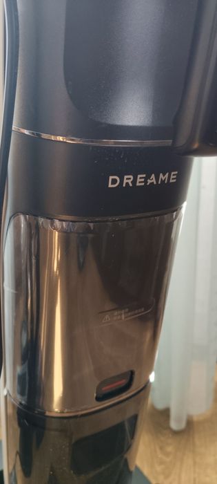 Продам пылесос моющий безпроводной.