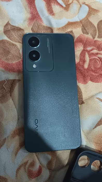 Продается:Vivo Y17s