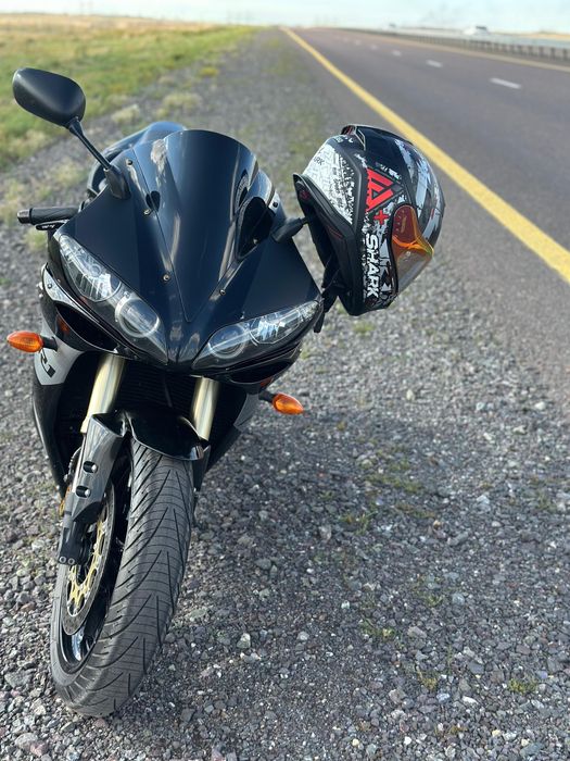 Продам мотоцикл YAMAHA YZF-R1