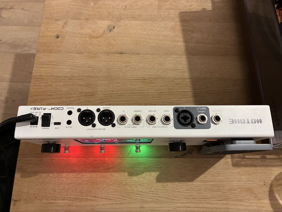 Procesor Multi Efecte Chitara Hotone Ampero II