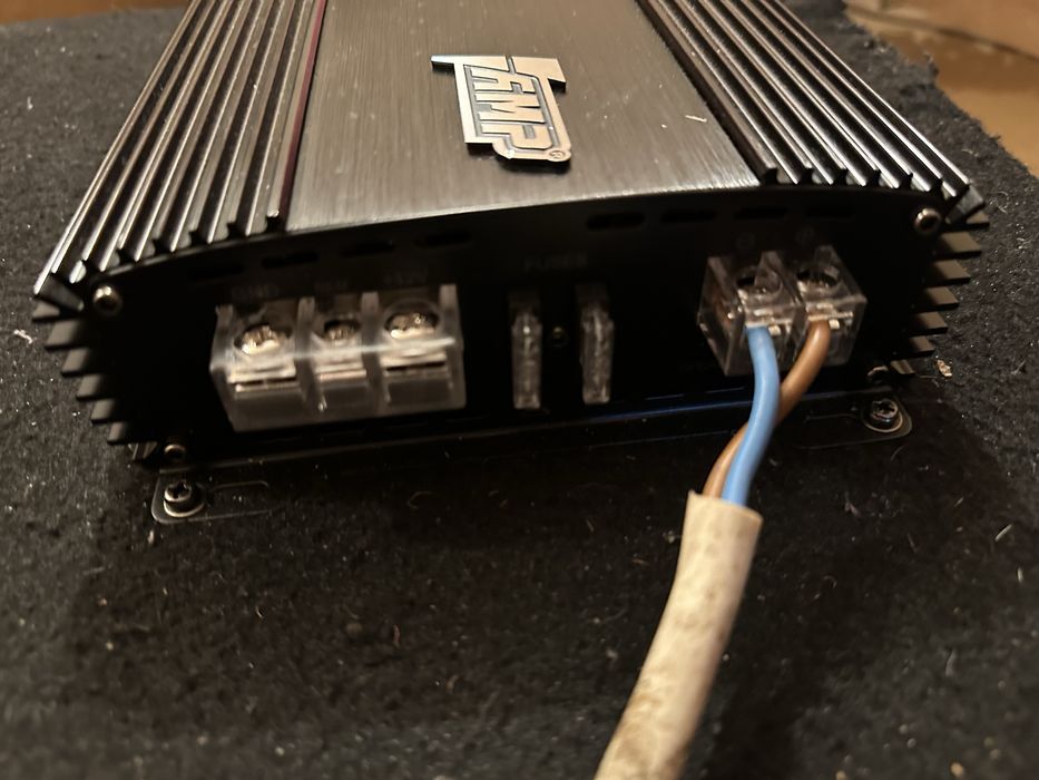 Сабвуфер сатылады аз маз сауда бар